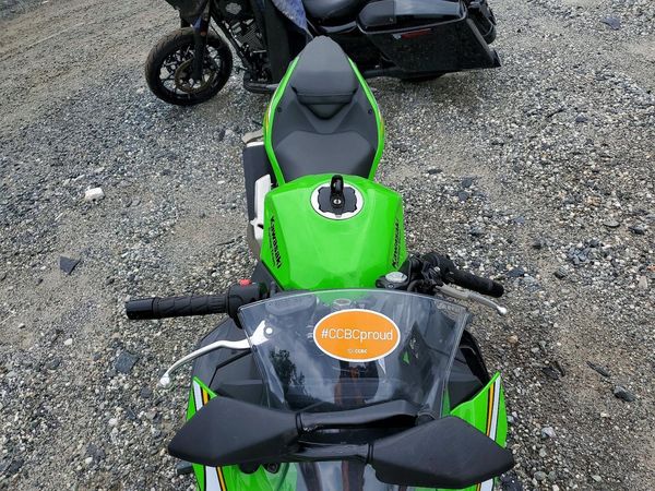 2025 KAWASAKI EX500