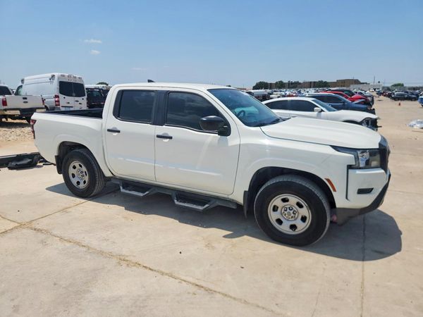 2022 NISSAN FRONTIER Crew Cab