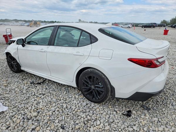 2026 TOYOTA CAMRY