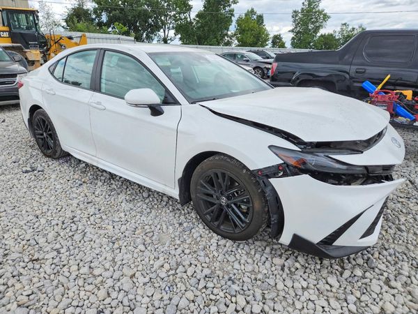 2026 TOYOTA CAMRY