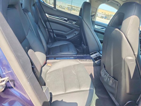 2015 PORSCHE PANAMERA Base (2WD), 4 (4WD)