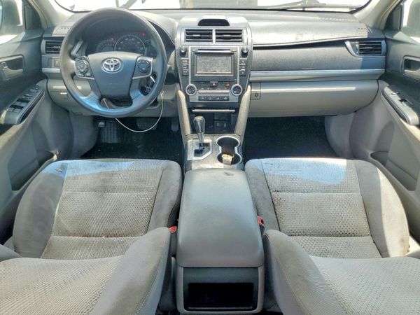 2013 TOYOTA CAMRY