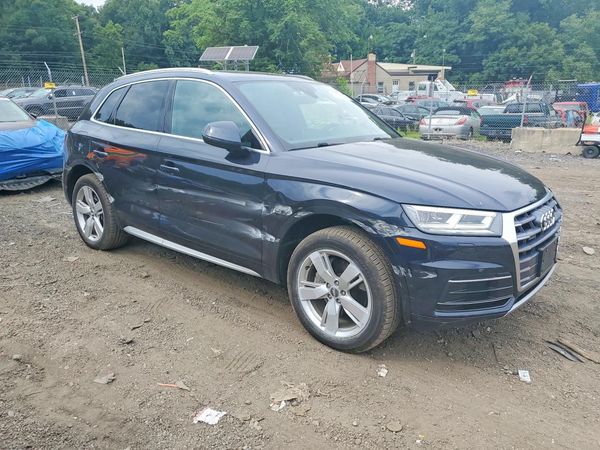 2019 AUDI Q5 quattro Premium Plus