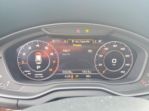 2019 AUDI Q5 quattro Premium Plus