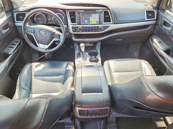 2015 TOYOTA HIGHLANDER Base/Hybrid