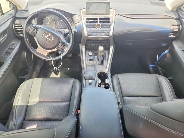 2015 LEXUS NX 200t Luxury