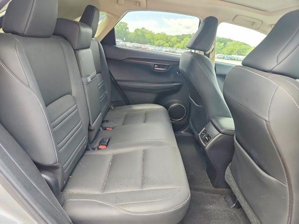 2015 LEXUS NX 200t Luxury