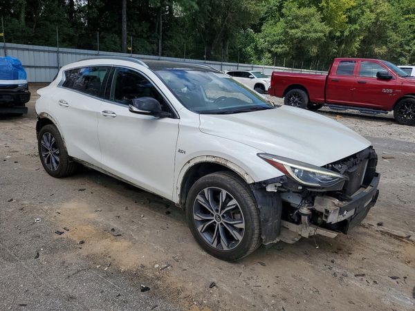 2018 INFINITI QX30