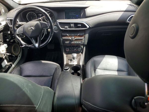 2018 INFINITI QX30