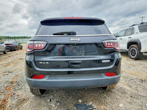2018 JEEP COMPASS