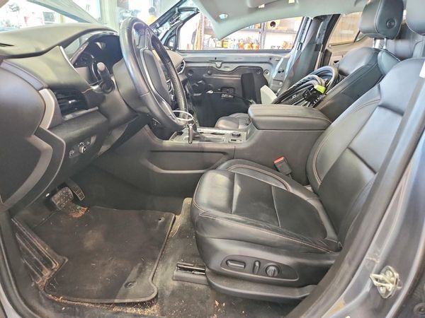 2020 CHEVROLET TRAVERSE LT