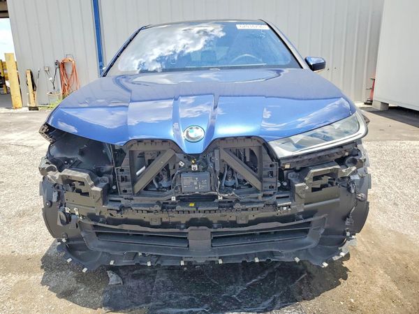 2024 BMW IX xDrive50