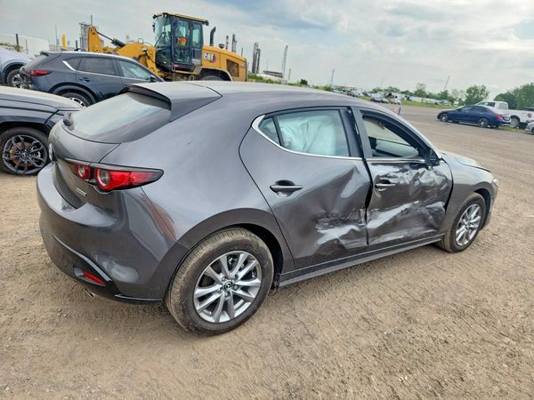 2025 MAZDA 3 Preferred Package