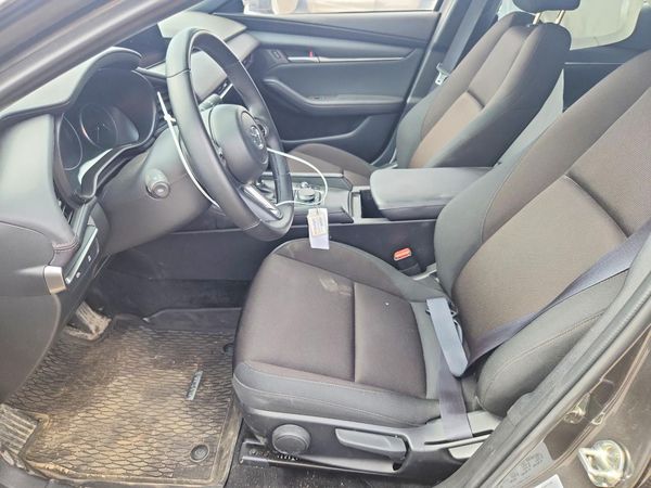 2025 MAZDA 3 Preferred Package