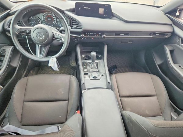 2025 MAZDA 3 Preferred Package