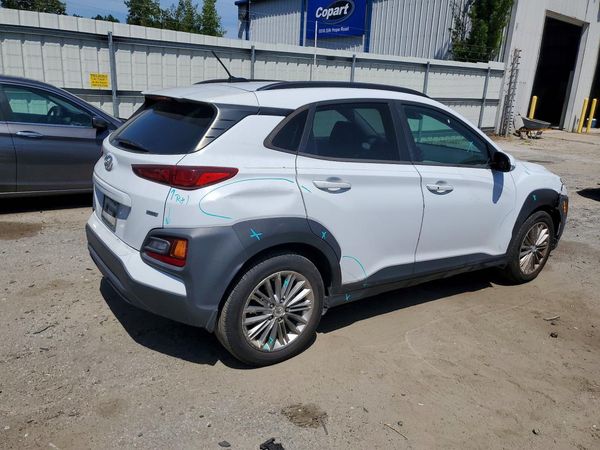 2018 HYUNDAI KONA SEL with Tech Pkg