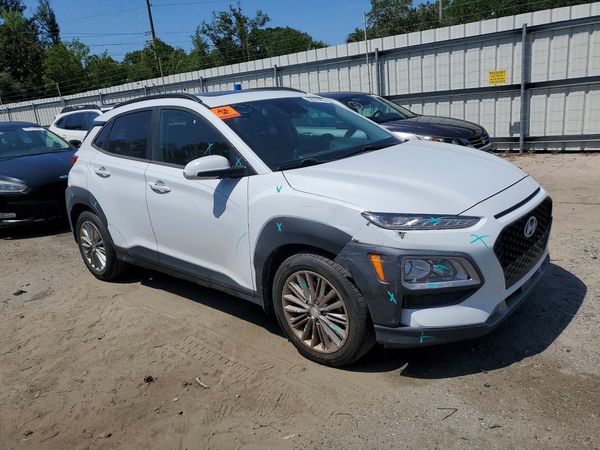 2018 HYUNDAI KONA SEL with Tech Pkg