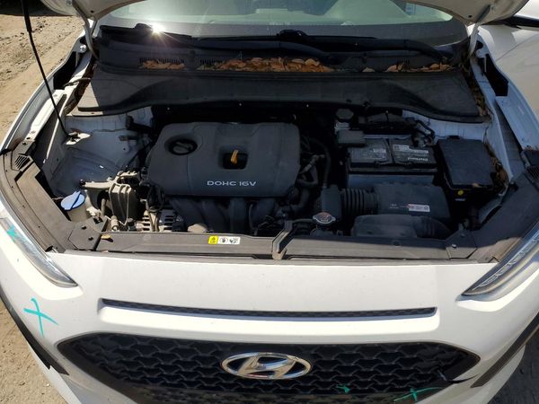 2018 HYUNDAI KONA SEL with Tech Pkg