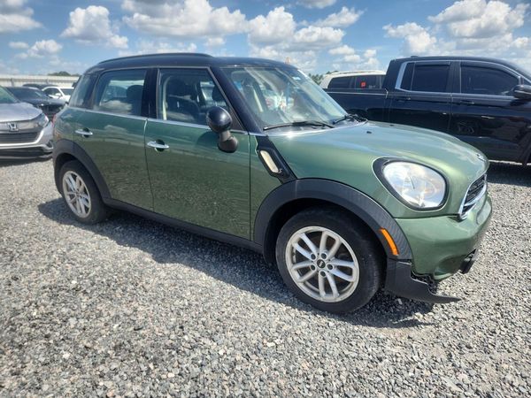 2015 MINI COOPER