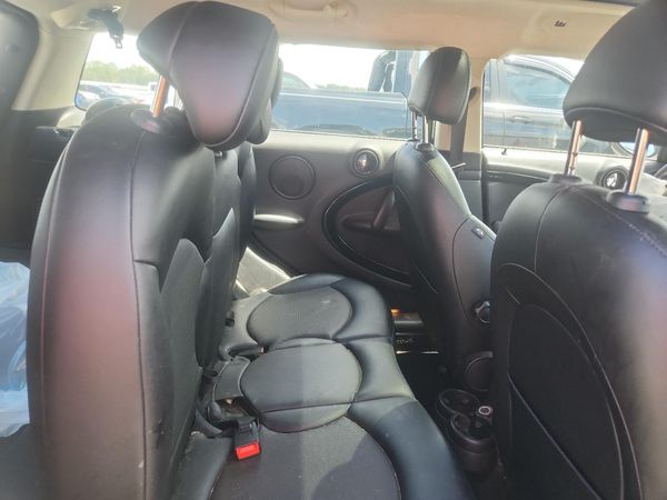 2015 MINI COOPER