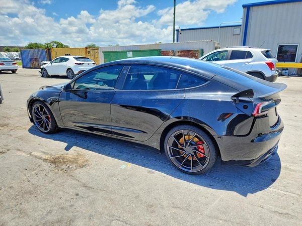 2026 TESLA MODEL 3 — DSRA