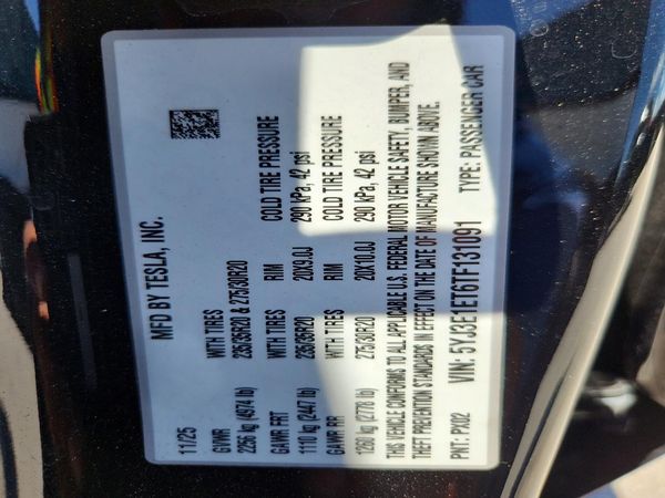 2026 TESLA MODEL 3 — VINS