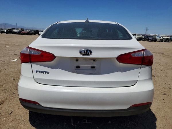 2016 KIA FORTE