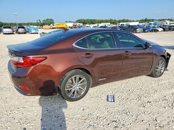 2017 LEXUS ES
