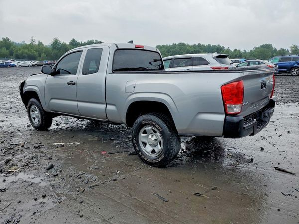 2017 TOYOTA TACOMA SR/SR5