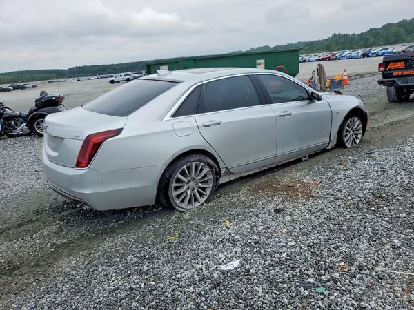 2018 CADILLAC CT6 Luxury