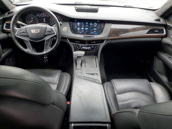 2018 CADILLAC CT6 Luxury