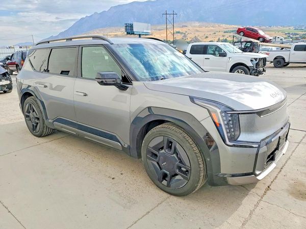 2024 KIA EV9 GT-Line