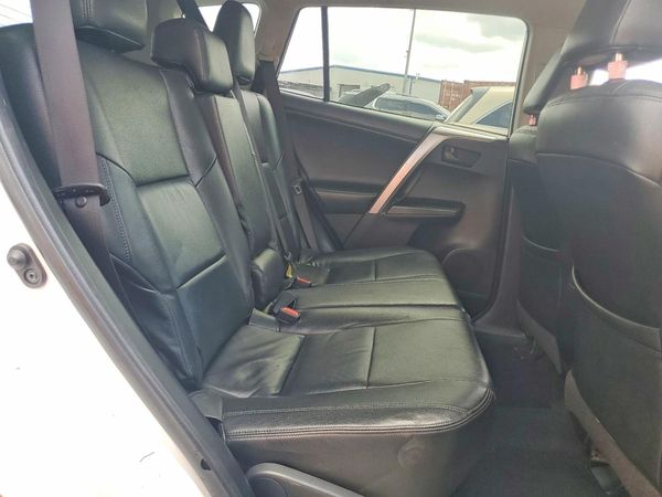 2016 TOYOTA RAV4 LE (X Grade)
