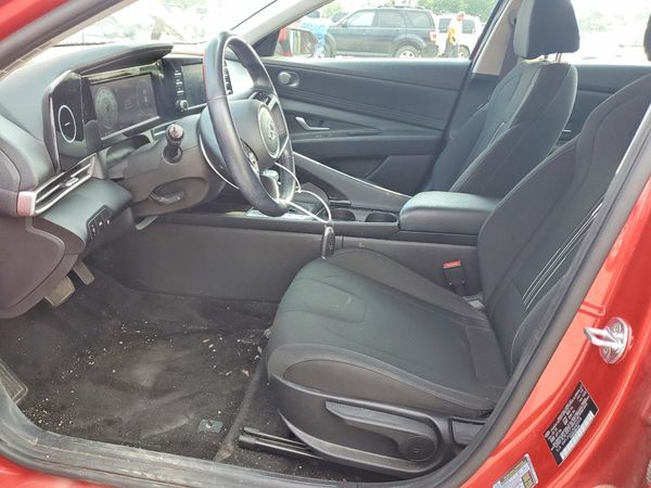 2021 HYUNDAI ELANTRA