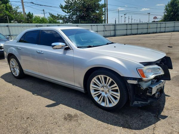 2012 CHRYSLER 300 300C/Limited