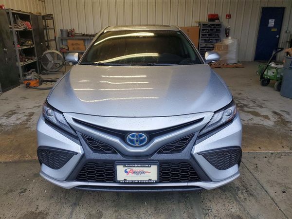 2021 TOYOTA CAMRY XSE