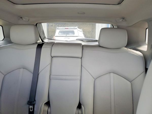 2015 CADILLAC SRX Luxury