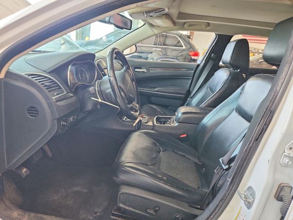 2016 CHRYSLER 300 300C