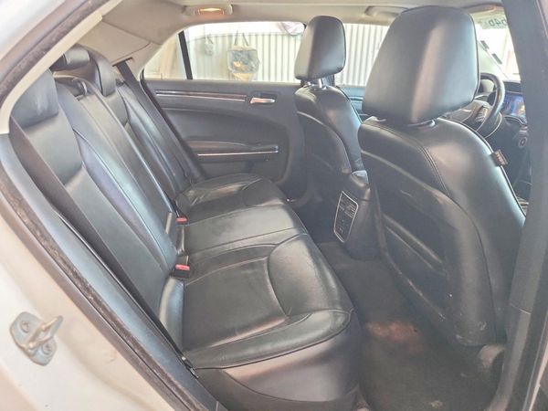 2016 CHRYSLER 300 300C