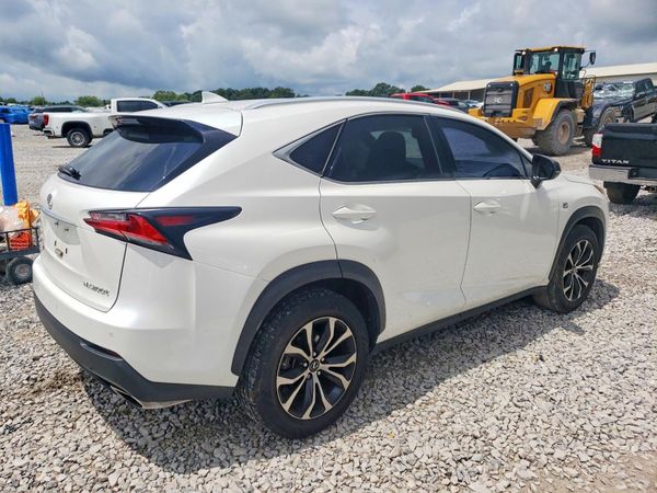 2015 LEXUS NX 200t Luxury