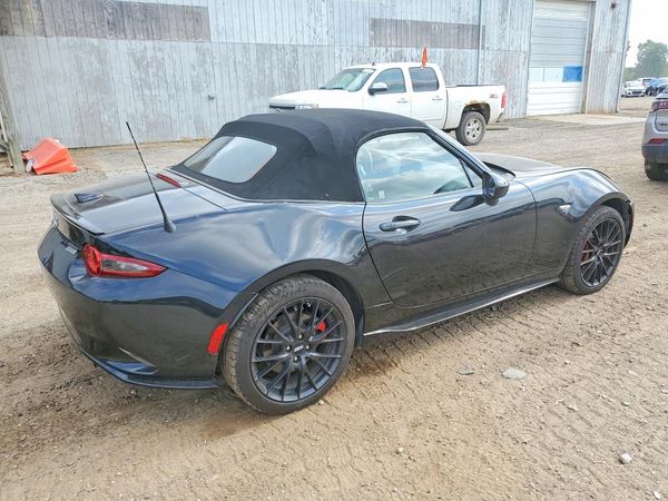 2016 MAZDA MX-5 MIATA Club/GS