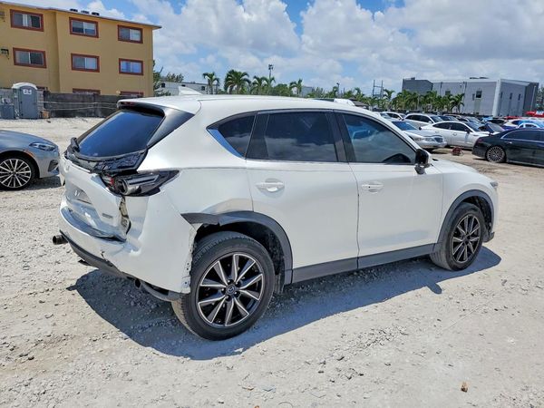 2017 MAZDA CX-5 Grand Touring