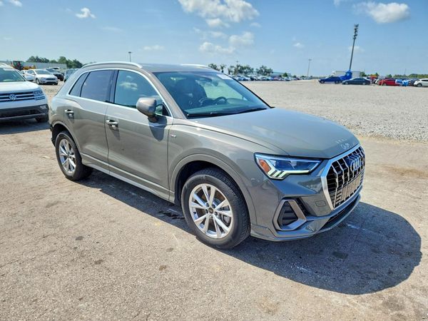 2023 AUDI Q3 S Line quattro Premium