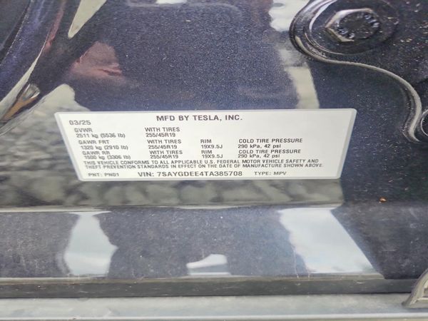 2026 TESLA MODEL Y