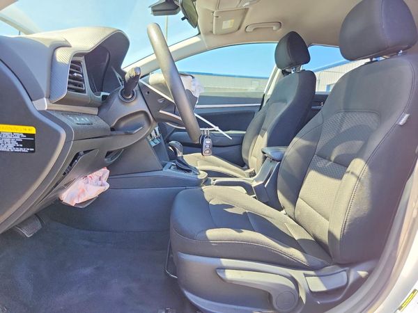 2019 HYUNDAI ELANTRA