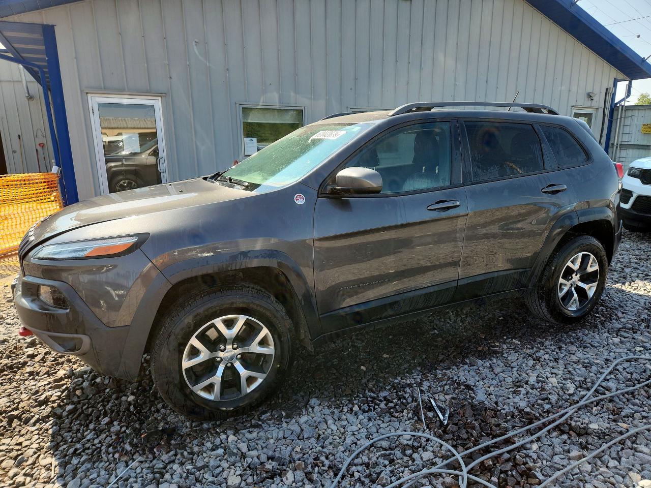 2015 JEEP CHEROKEE TRAILHAWK 4X4