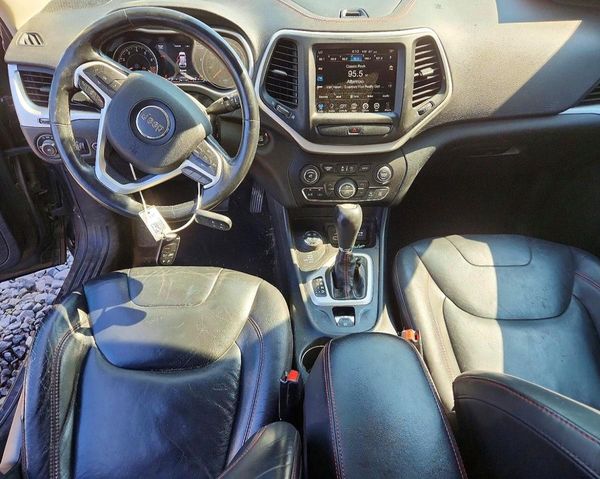 2015 JEEP CHEROKEE TRAILHAWK 4X4