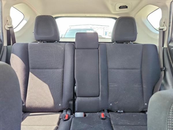 2016 TOYOTA RAV4 XLE (M Grade)