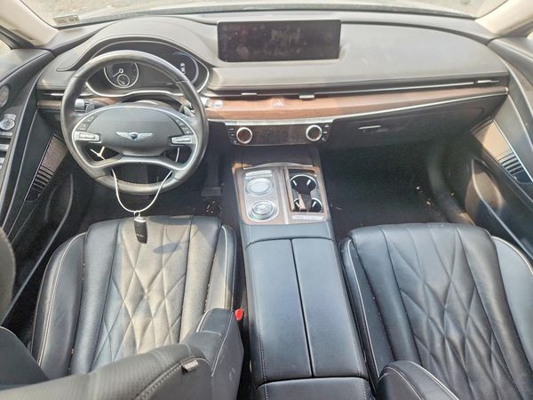 2021 GENESIS G80