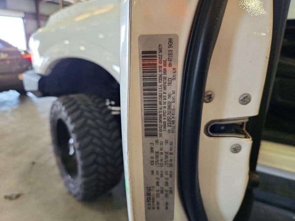 2016 RAM 2500 LARAMIE CREW CAB 4X4